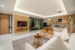 Villa Noema BRAND NEW Modern 2 BR Villa Private Pool Canggu